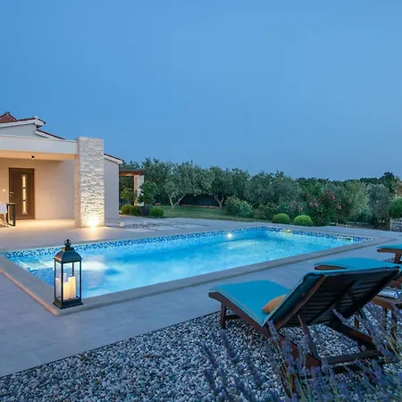 Ferienhaus Silentio - Ruhe Und Privatsphaere In Mediterraner In Strandnaehe By Interhome
