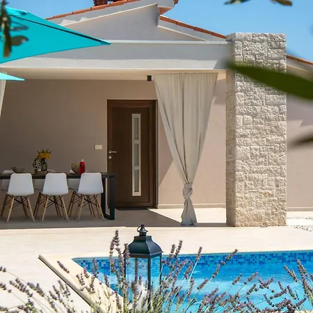 Silentio - Ruhe Und Privatsphaere In Mediterraner In Strandnaehe By Interhome Ferienhaus